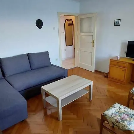 Kate Apartment